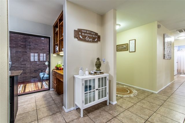 3245 Hampton St, Corpus Christi, TX 78414