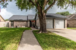 3245 Hampton St, Corpus Christi, TX 78414