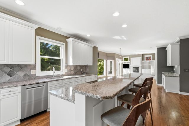 5831 Willow Bend Lane, Westerville, OH 43082