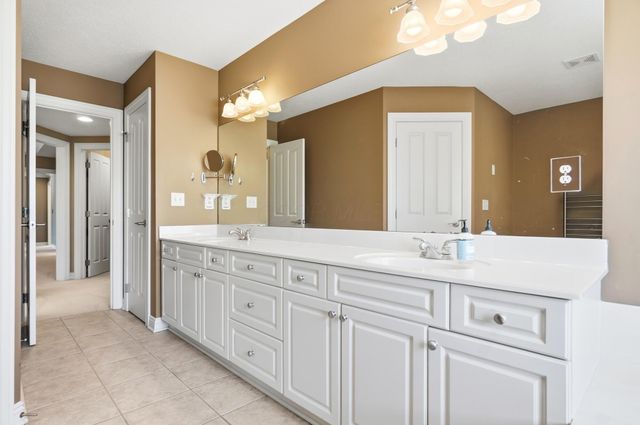 5831 Willow Bend Lane, Westerville, OH 43082