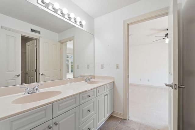 5831 Willow Bend Lane, Westerville, OH 43082