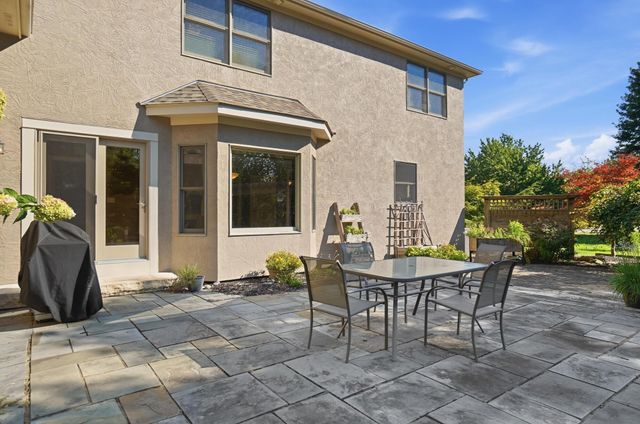 5831 Willow Bend Lane, Westerville, OH 43082