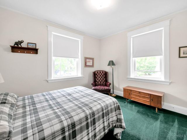 3230 Epworth Avenue, Cincinnati, OH 45211