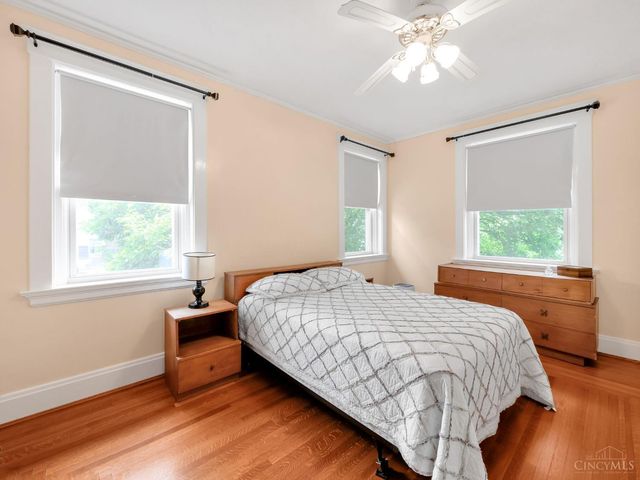 3230 Epworth Avenue, Cincinnati, OH 45211