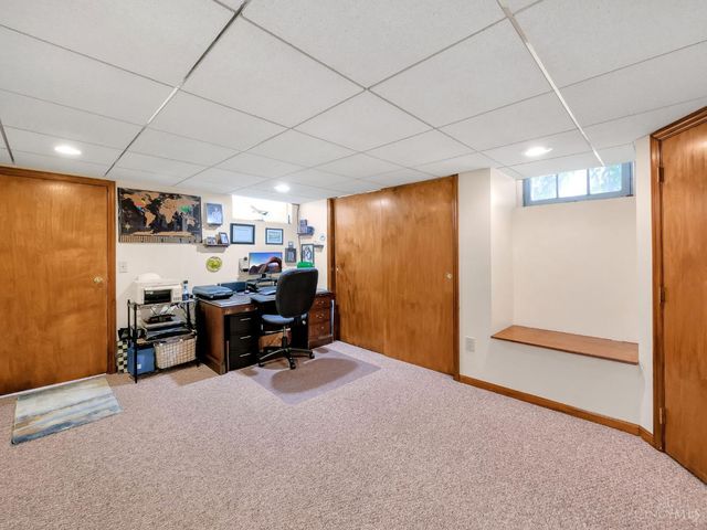 3230 Epworth Avenue, Cincinnati, OH 45211