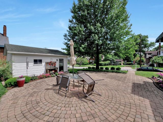 3230 Epworth Avenue, Cincinnati, OH 45211