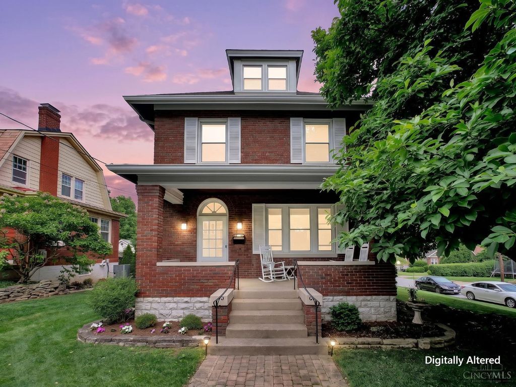 3230 Epworth Avenue, Cincinnati, OH 45211