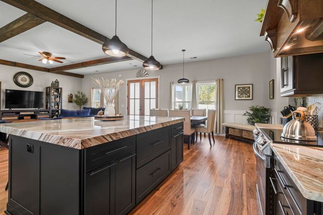 2206 Eastwoods Dr., Conway, SC 29526