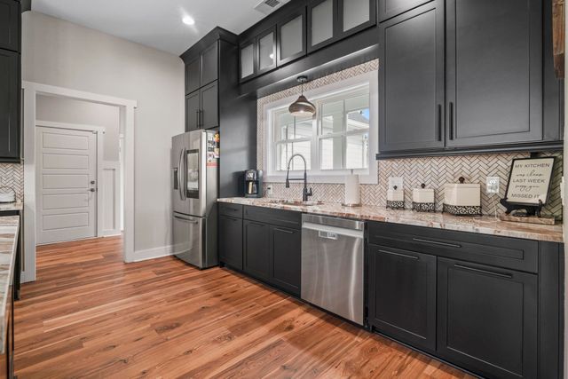 2206 Eastwoods Dr., Conway, SC 29526