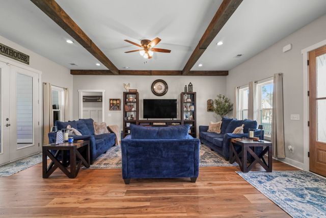 2206 Eastwoods Dr., Conway, SC 29526