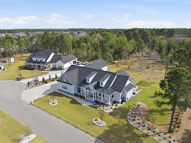 2206 Eastwoods Dr., Conway, SC 29526