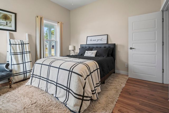 2206 Eastwoods Dr., Conway, SC 29526