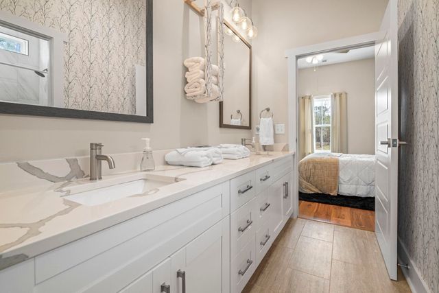 2206 Eastwoods Dr., Conway, SC 29526