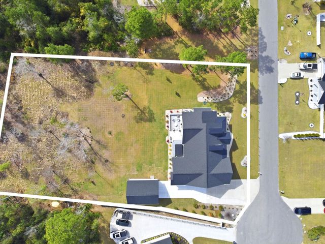 2206 Eastwoods Dr., Conway, SC 29526