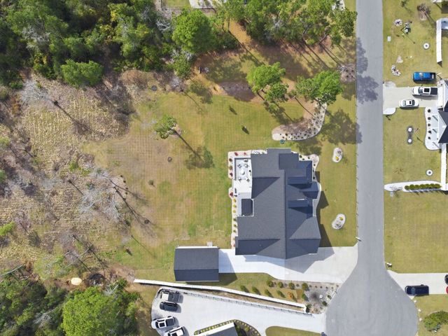 2206 Eastwoods Dr., Conway, SC 29526