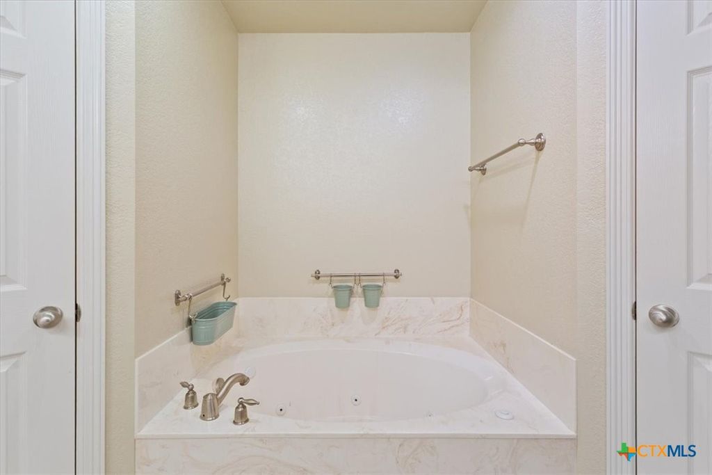 Image 16 of property listing at 3115 Pitchfork Circle, Belton, TX 76513