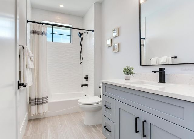 140 174TH AVENUE E A, Redington Shores, FL 33708