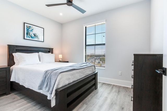 140 174TH AVENUE E A, Redington Shores, FL 33708