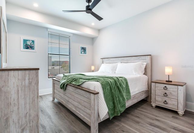 140 174TH AVENUE E A, Redington Shores, FL 33708