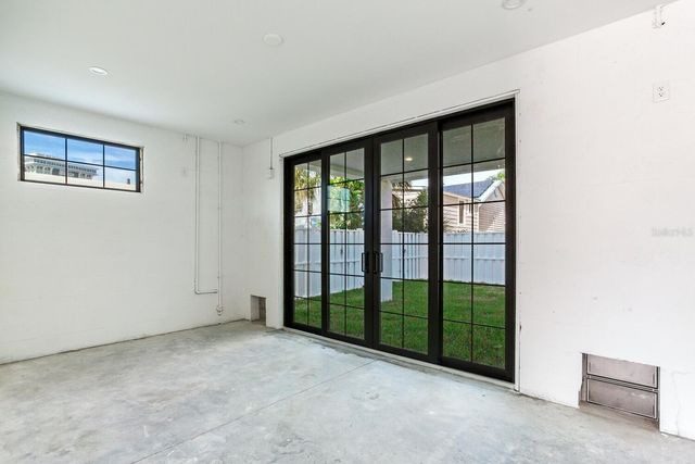 140 174TH AVENUE E A, Redington Shores, FL 33708