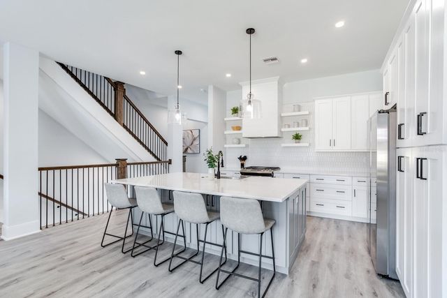 140 174TH AVENUE E A, Redington Shores, FL 33708