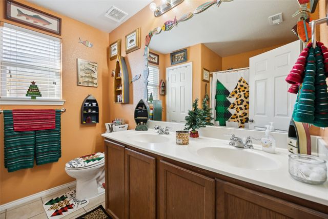 2328 Angoni Way, Fort Worth, TX 76131