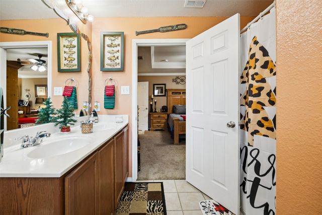 2328 Angoni Way, Fort Worth, TX 76131