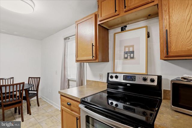 711 BOWERS ST, Martinsburg, WV 25401