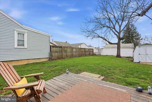 711 BOWERS ST, Martinsburg, WV 25401