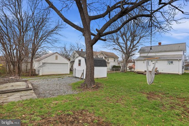 711 BOWERS ST, Martinsburg, WV 25401