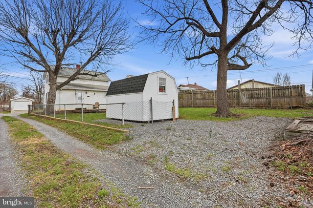 711 BOWERS ST, Martinsburg, WV 25401