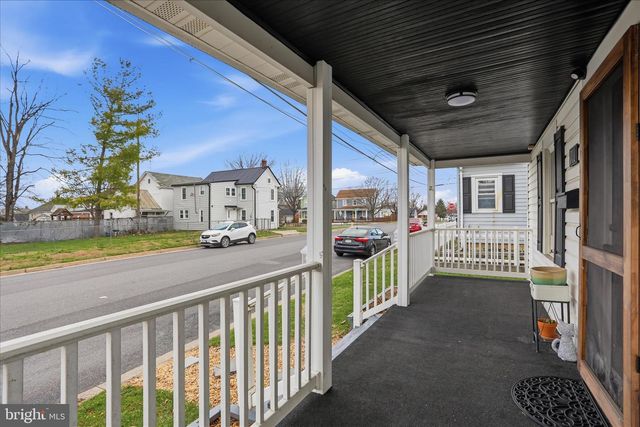 711 BOWERS ST, Martinsburg, WV 25401