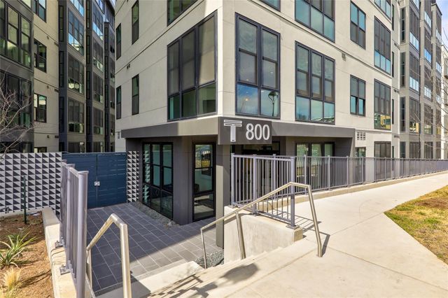 800 Embassy DR 421, Austin, TX 78702