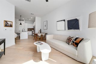 800 Embassy DR 421, Austin, TX 78702