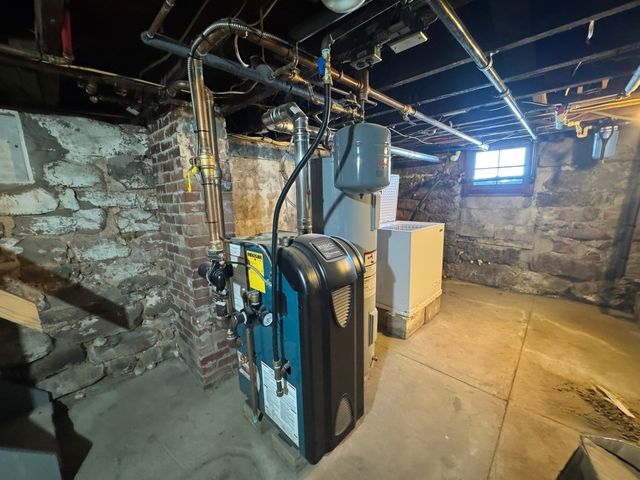 39529 STATE HIGHWAY 408 Highway, Titusville, PA 16354