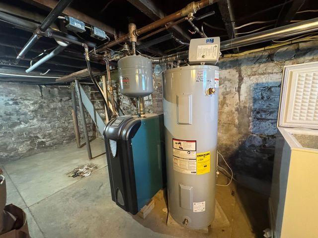 39529 STATE HIGHWAY 408 Highway, Titusville, PA 16354