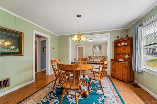 23 Ardmore Street, New Windsor, NY 12553