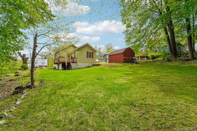 23 Ardmore Street, New Windsor, NY 12553