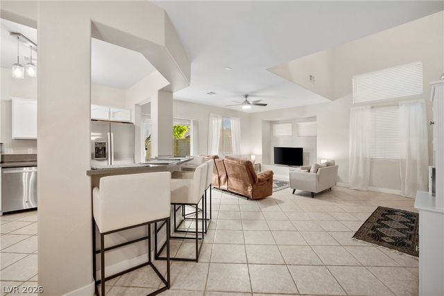 8913 Spinning Wheel Avenue, Las Vegas, NV 89143