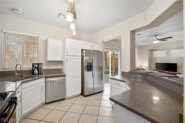 8913 Spinning Wheel Avenue, Las Vegas, NV 89143