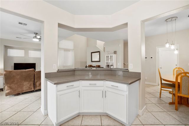 8913 Spinning Wheel Avenue, Las Vegas, NV 89143