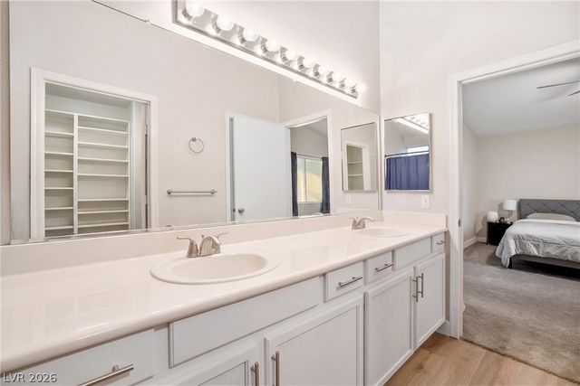 8913 Spinning Wheel Avenue, Las Vegas, NV 89143