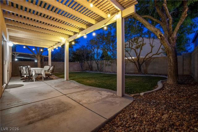 8913 Spinning Wheel Avenue, Las Vegas, NV 89143