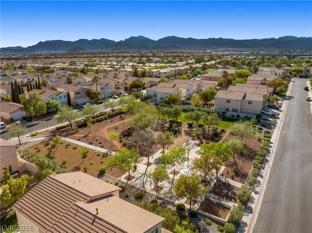 8913 Spinning Wheel Avenue, Las Vegas, NV 89143