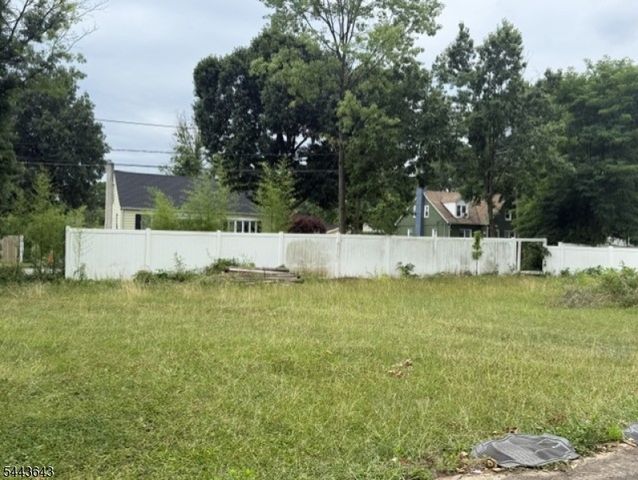 970 Hamilton St, Franklin Twp., NJ 08873