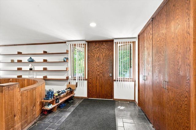 6402 Inner Drive, Madison, WI 53705