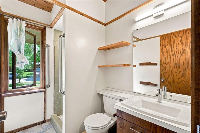6402 Inner Drive, Madison, WI 53705