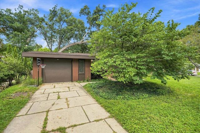 6402 Inner Drive, Madison, WI 53705