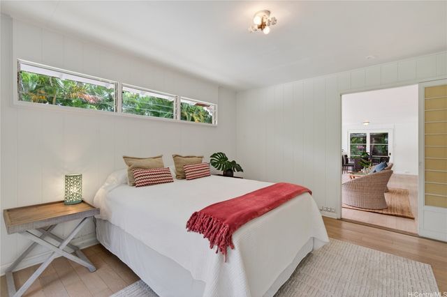 1053 Koloa Street, Honolulu, HI 96816