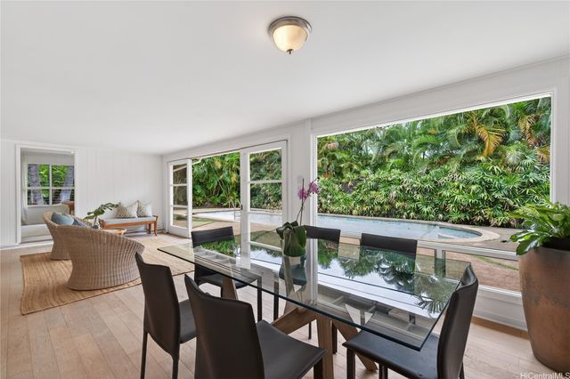 1053 Koloa Street, Honolulu, HI 96816